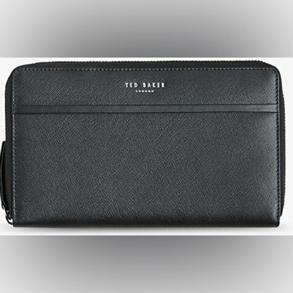 Brand new Ted Baker Leather wallet in Black